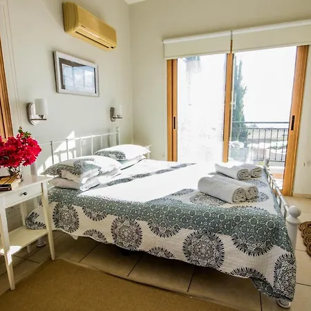 Large Luxury Private Sea View With Pool Villa Makounta